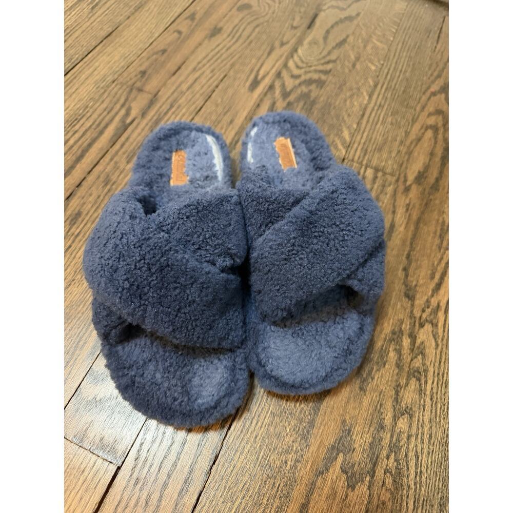 OluKai Hila Heu Genuine Shearling Slippers Slides Blue Women Sz 10 Rubber Sole